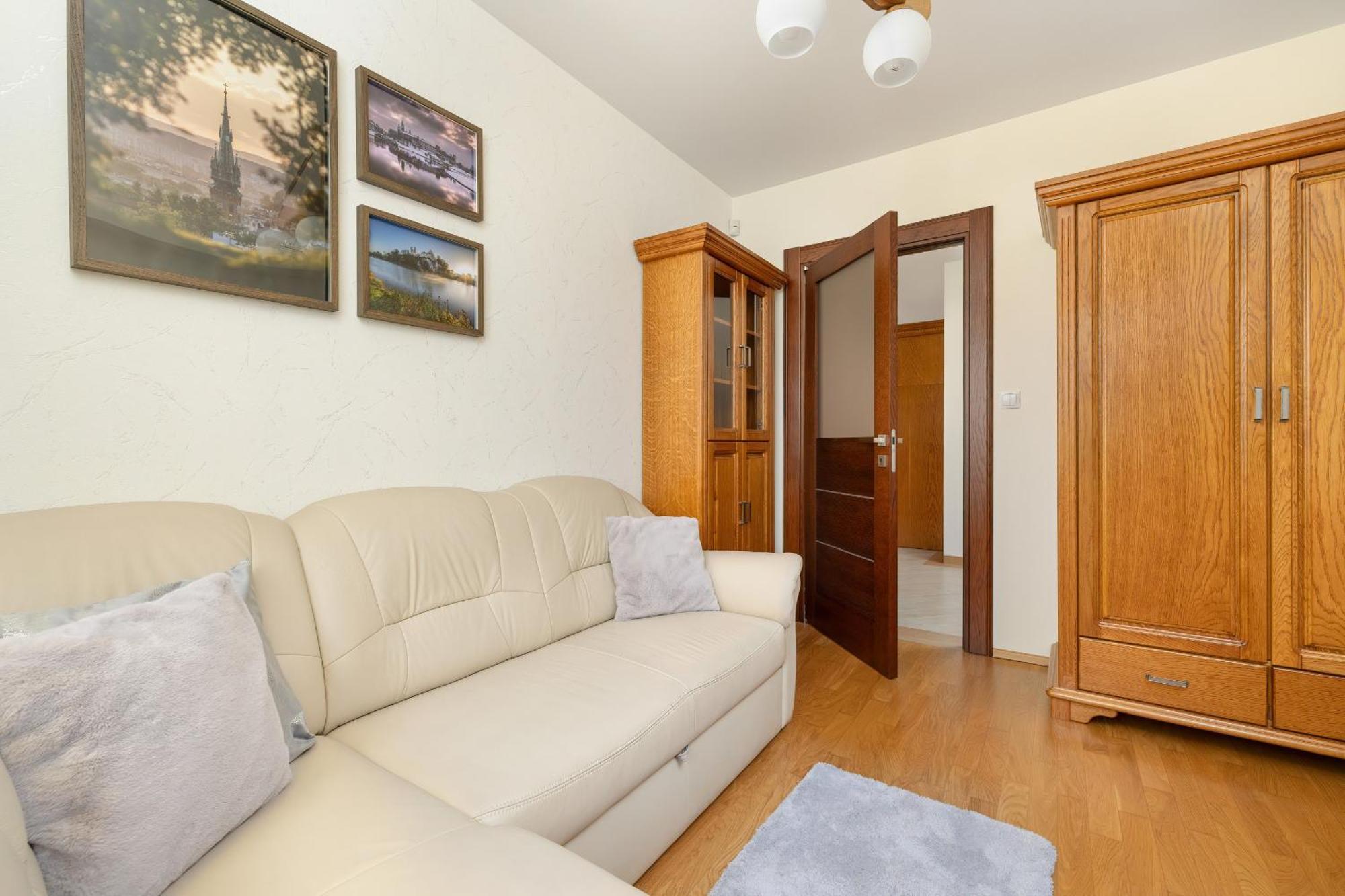 Przytulny Apartament Z Klimatyzacja I Parkingiem By Noclegi Renters Krakow Bagian luar foto