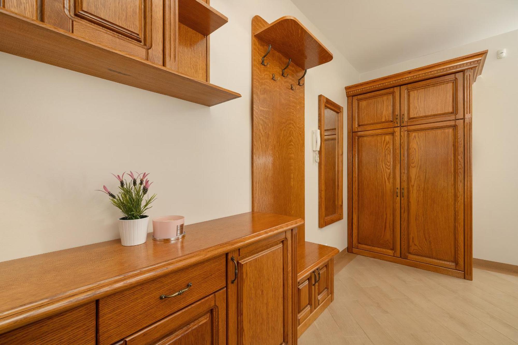 Przytulny Apartament Z Klimatyzacja I Parkingiem By Noclegi Renters Krakow Bagian luar foto